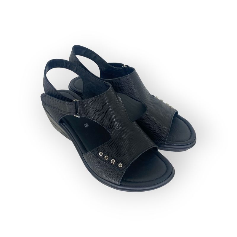 Sandalia Gravagna Velcro Reptil Negro