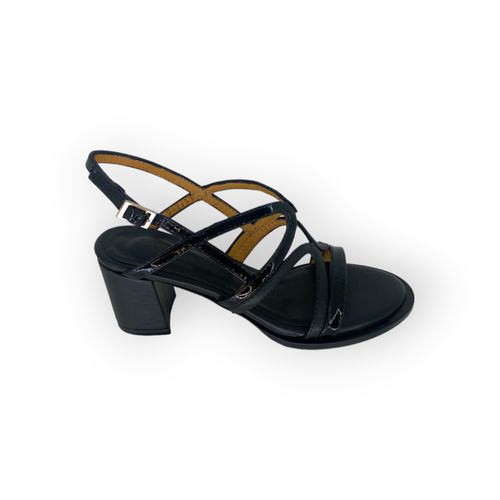 Sandalia Tosone Taco Tiras Negro