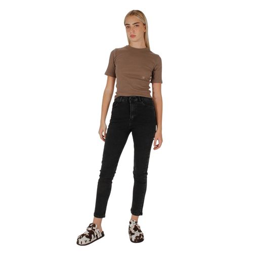Jean Sarkany Pin Negro