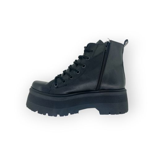 Borcego outlet Acordonado Liso Negro