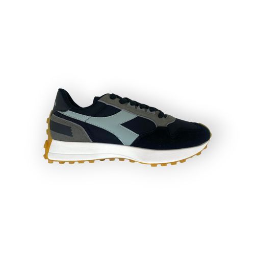 Zapatilla Diadora Lataricco Negro Gris